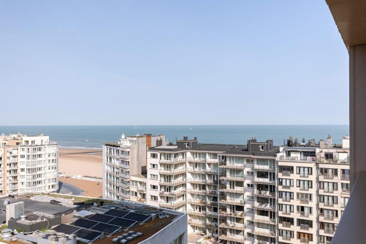 Huswell - Apartment With Beautiful Seaview In Остенде Экстерьер фото